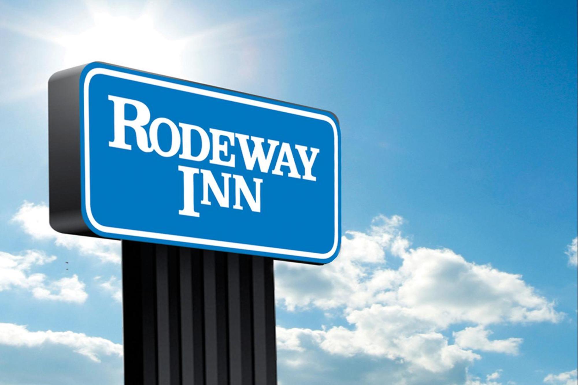 Rodeway Inn Mineola Экстерьер фото